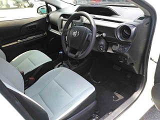TOYOTA AQUA 2018