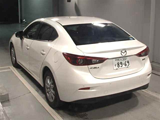 MAZDA AXELA 2017
