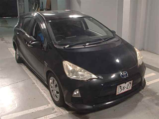 TOYOTA AQUA 2013