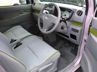 TOYOTA PIXIS SPACE 2013