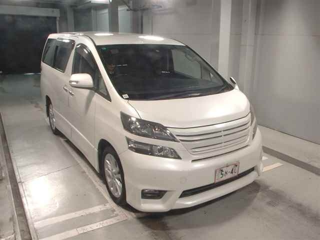 TOYOTA VELLFIRE 2009