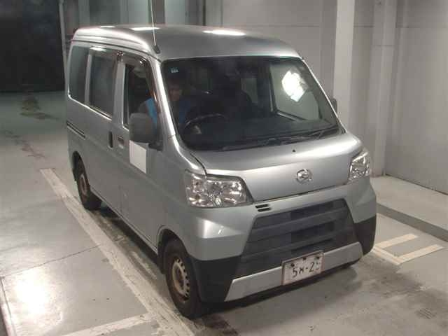 DAIHATSU HIJET VAN 2018