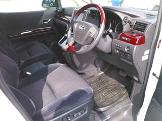 TOYOTA VELLFIRE 2009