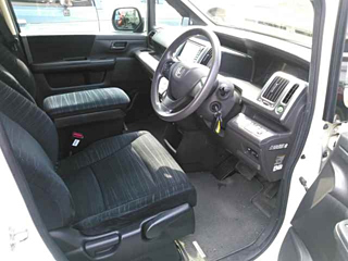 HONDA STEP WAGON 2010