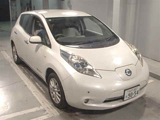 NISSAN LEAF 2015