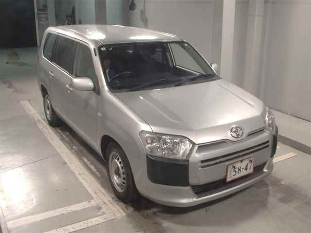 TOYOTA SUCCEED 2017