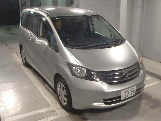 HONDA FREED 2008