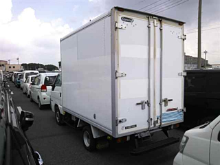 MAZDA BONGO 2010