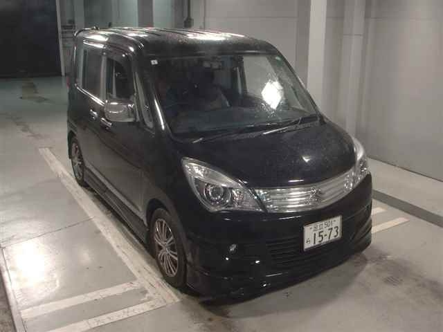 SUZUKI SOLIO 2011