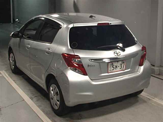 TOYOTA VITZ 2014