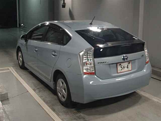 TOYOTA PRIUS 2010