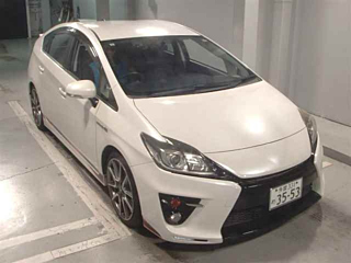 TOYOTA PRIUS 2014