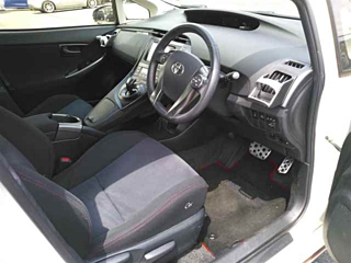 TOYOTA PRIUS 2014