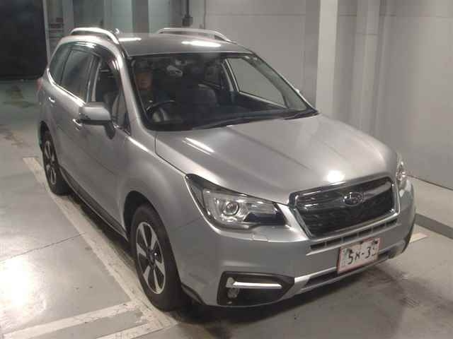 SUBARU FORESTER 2016