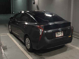 TOYOTA PRIUS 2016