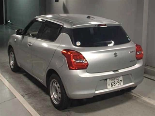 SUZUKI SWIFT 2021