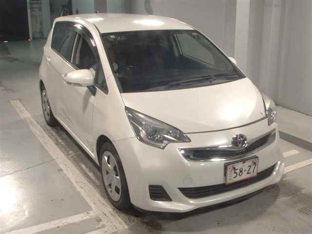 TOYOTA RACTIS 2014