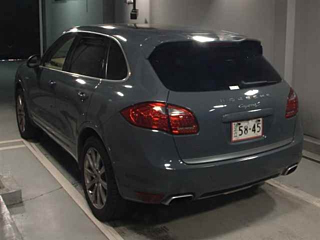 Заказать PORSCHE CAYENNE