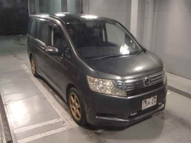 HONDA STEP WAGON 2010
