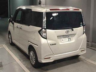 TOYOTA TANK 2017