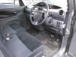 DAIHATSU TANTO 2009
