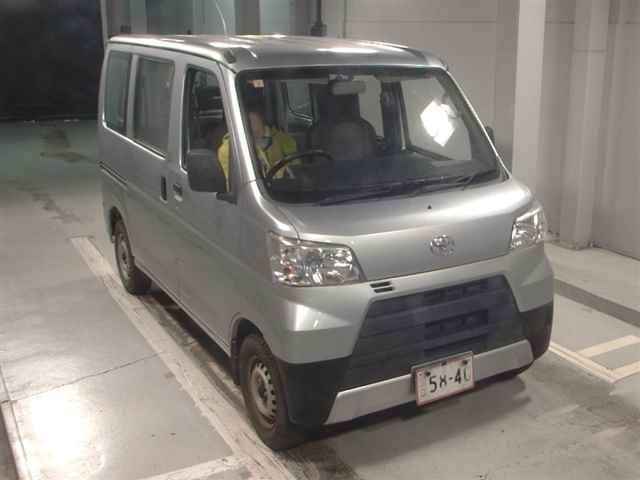 TOYOTA PIXIS VAN 2018