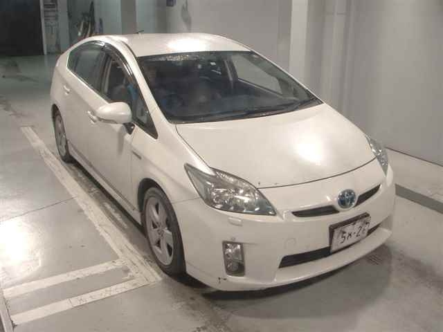 TOYOTA PRIUS 2010