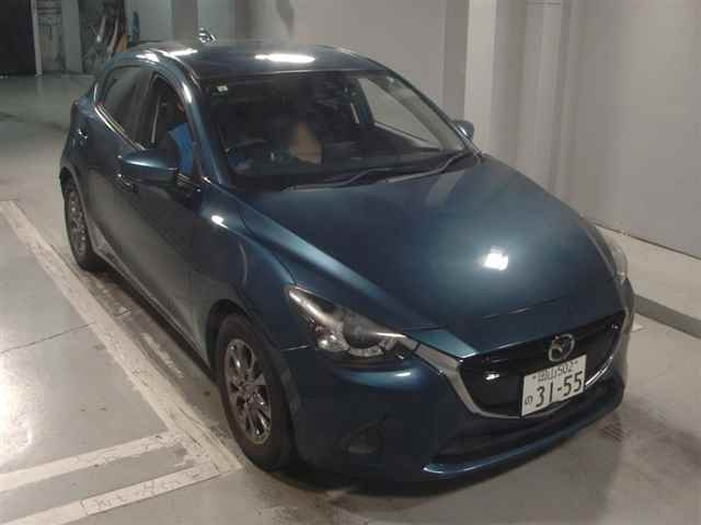 MAZDA DEMIO 2017