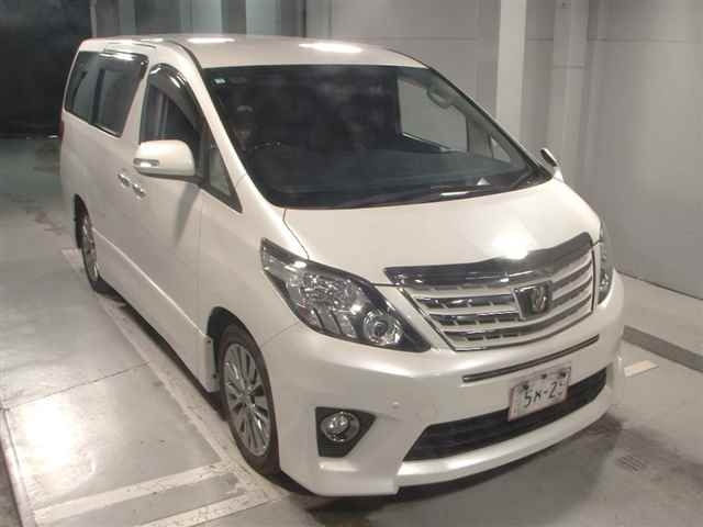 TOYOTA ALPHARD 2014