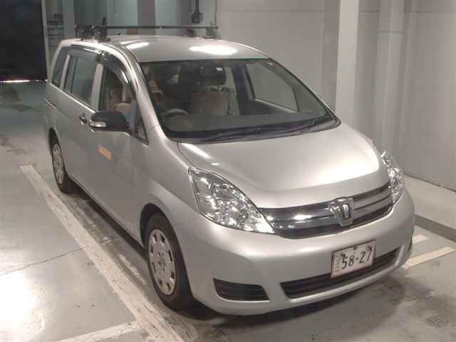 TOYOTA ISIS 2012