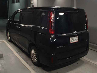 TOYOTA ESQUIRE 2017