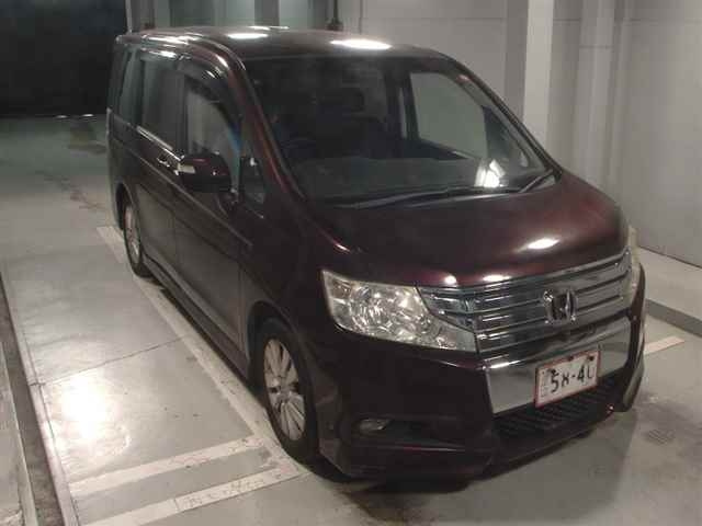 HONDA STEP WAGON 2010