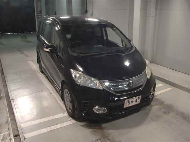 HONDA FREED 2012