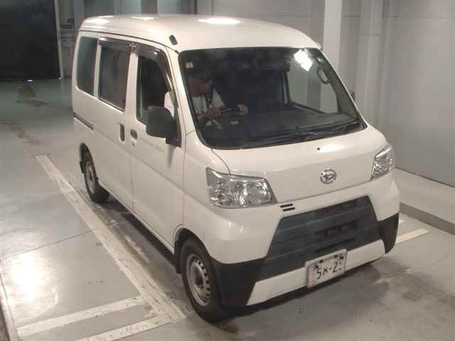 DAIHATSU HIJET VAN 2019