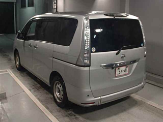 NISSAN SERENA 2015