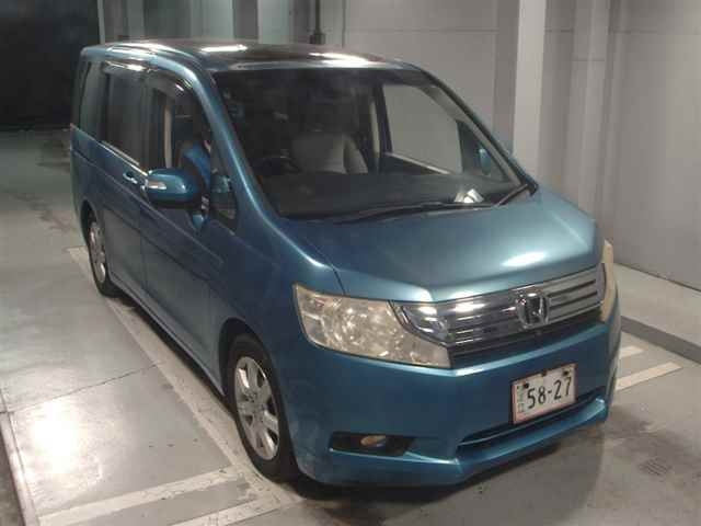 HONDA STEP WAGON 2009