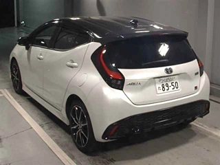 Заказать TOYOTA AQUA