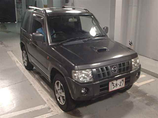 NISSAN KIX 2008