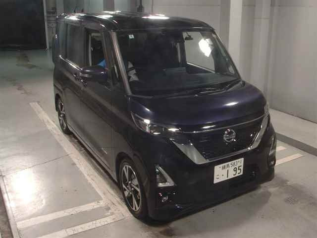 NISSAN ROOX 2020