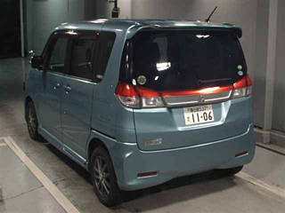 MITSUBISHI DELICA D2 2015