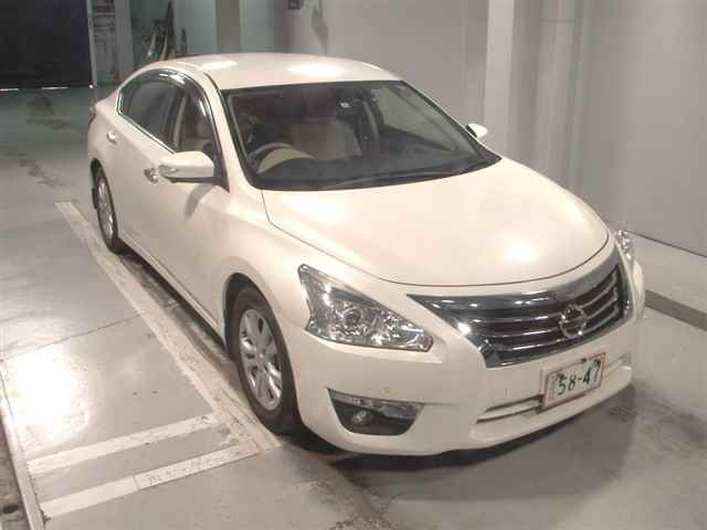 NISSAN TEANA 2015