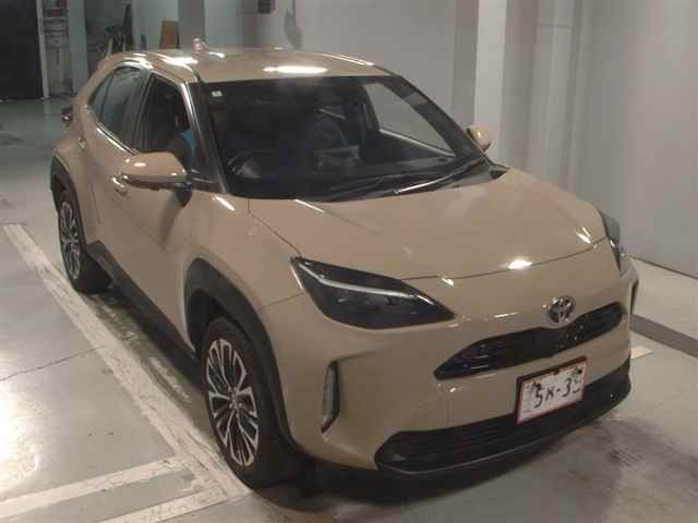 TOYOTA YARIS CROSS 2024