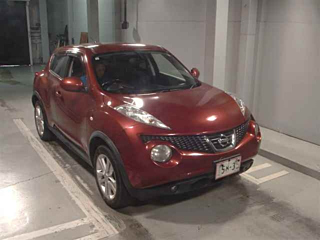 NISSAN JUKE 2011
