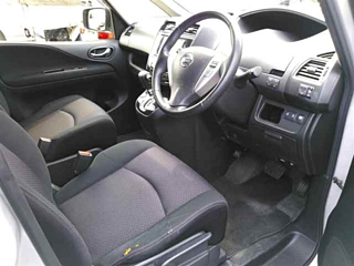 NISSAN SERENA 2012