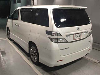 TOYOTA VELLFIRE 2010