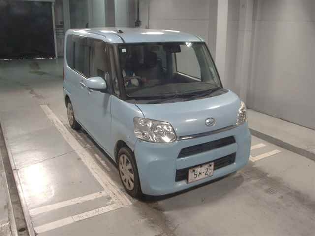 DAIHATSU TANTO 2017