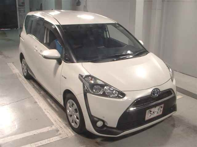 TOYOTA SIENTA 2016