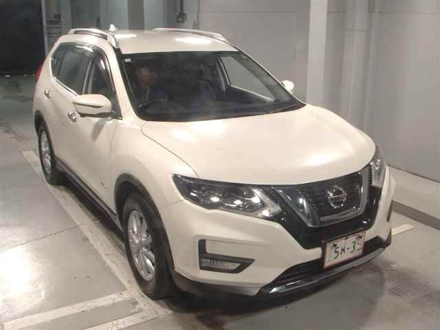 NISSAN X-TRAIL 2018