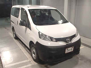 NISSAN NV200 2020