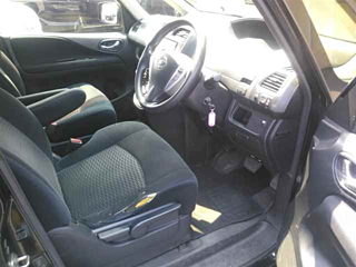 NISSAN SERENA 2011